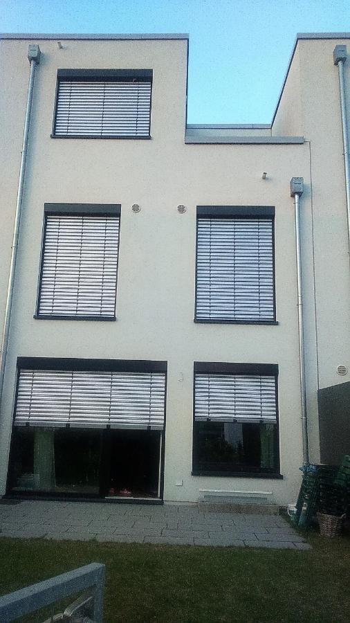 הנובר Beautiful Room With Balcony Direction To Messe מראה חיצוני תמונה