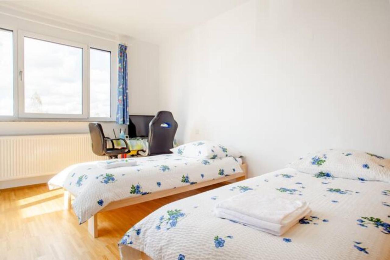 הנובר Beautiful Room With Balcony Direction To Messe מראה חיצוני תמונה